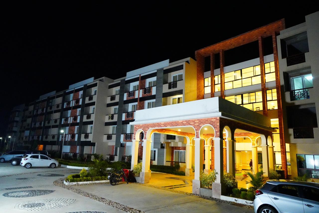 Five Falls Resort Kuttālam Zewnętrze zdjęcie