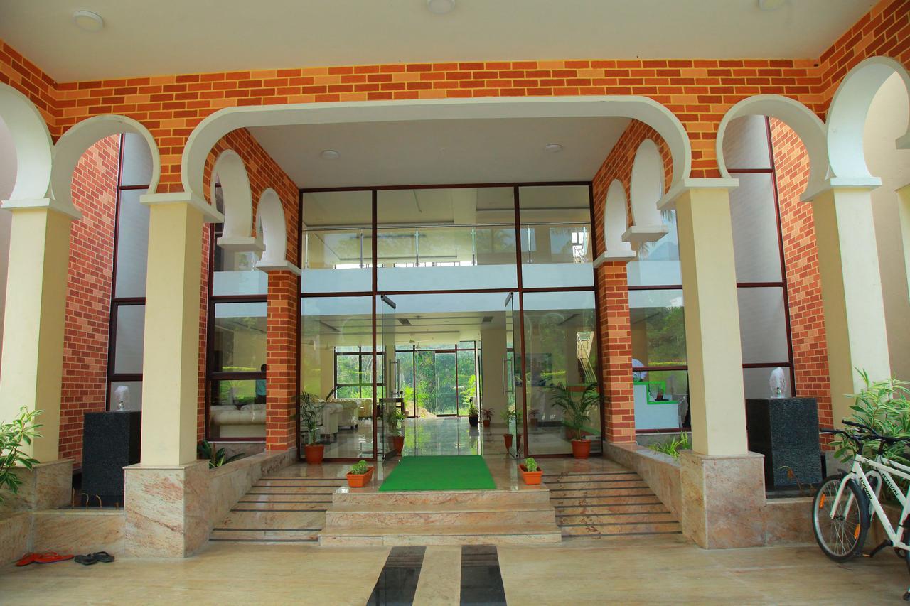 Five Falls Resort Kuttālam Zewnętrze zdjęcie